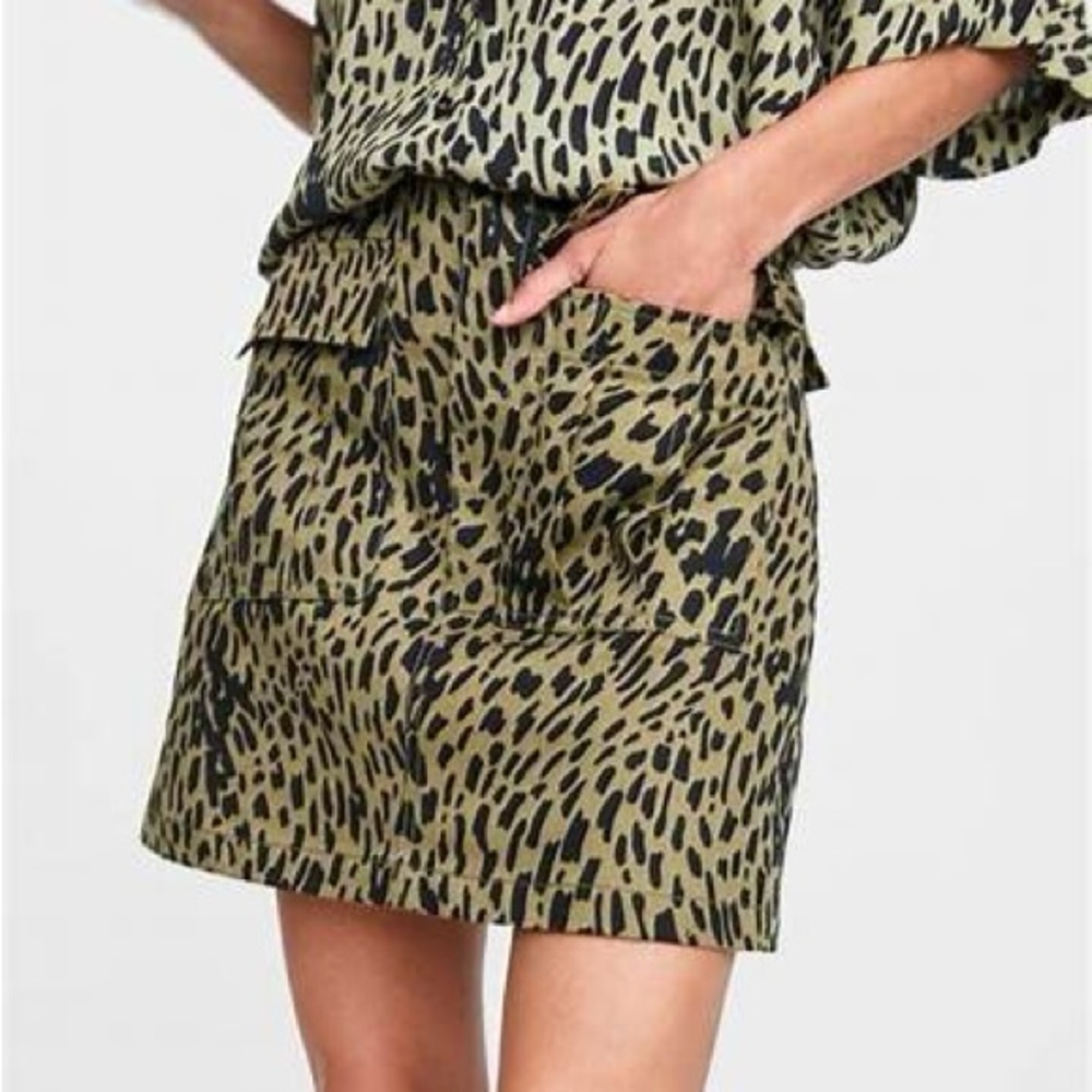 Olive and black leopard print Zara mini skirt NWT